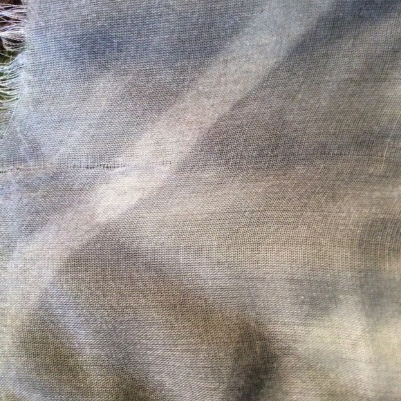 Black, Gray & White Oblong Scarf! - Picture 4 of 8